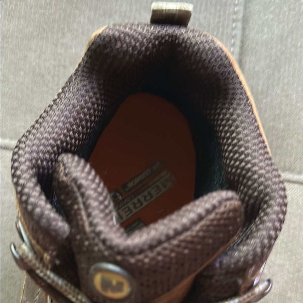 MERREL Waterproof Hiking Boots Size 7.5 Brown High-Top with Rugged Leather - Picture 8 of 9